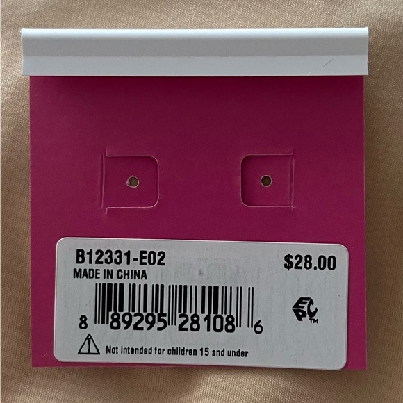 Betsey Johnson White Flower, Iridescent Gem, Rose Gold drop earrings, NWT - Picture 5 of 7